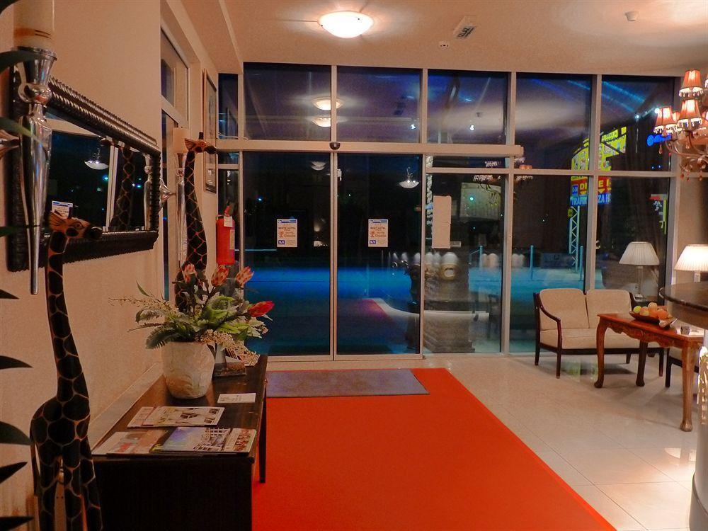 Garni Hotel Oasis Belgrado Exterior foto
